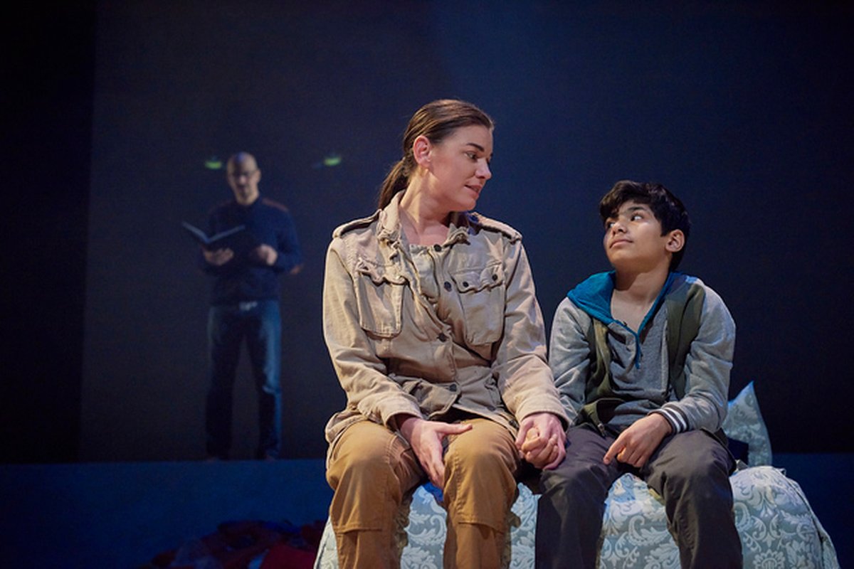 Refuge*Malja production photo 9