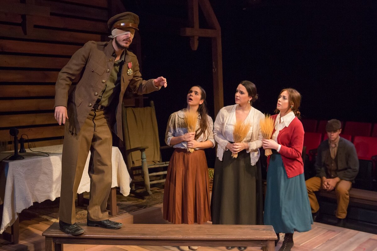 Unity (1918) production photo 7