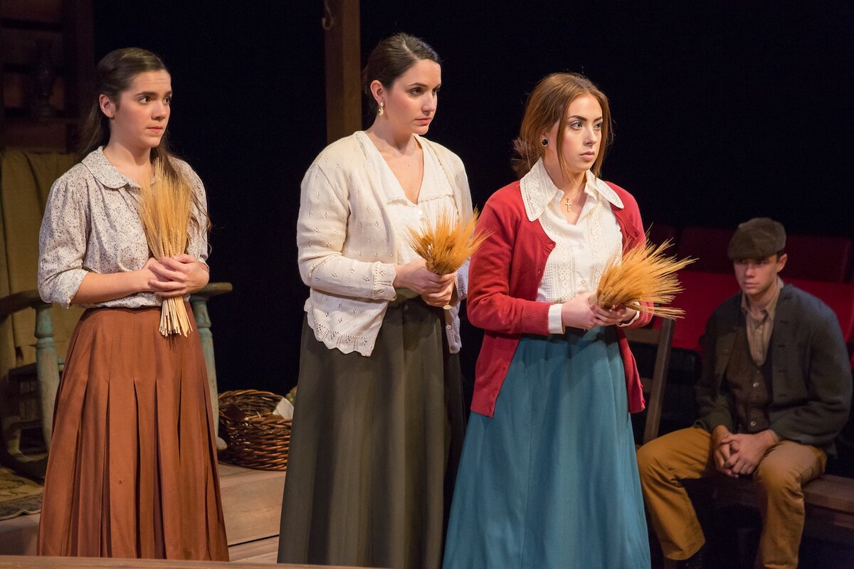 Unity (1918) production photo 8